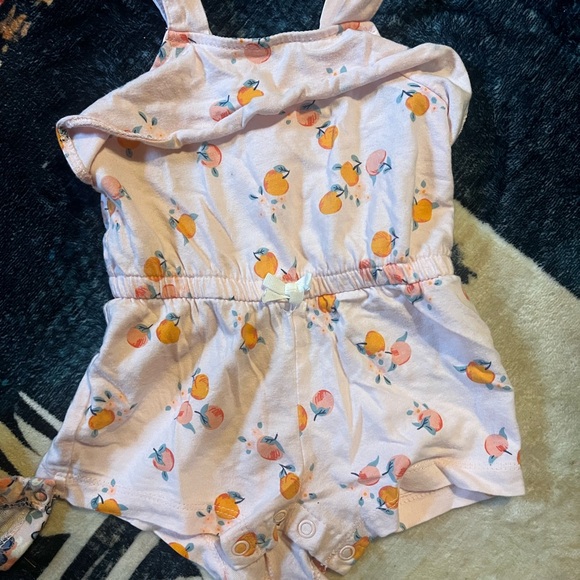 Carter's Light Pink Baby Romper with Peach Design - Picture 1 of 2